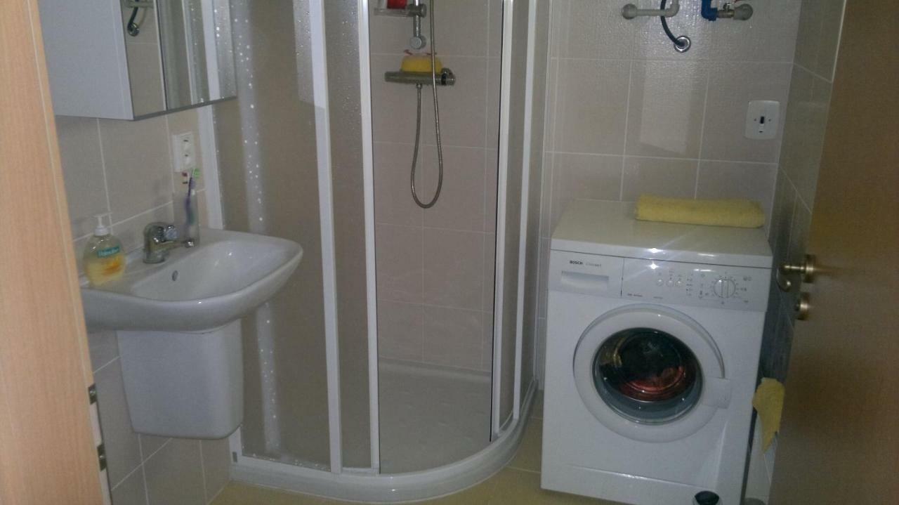 Apartman 斯尼 外观 照片